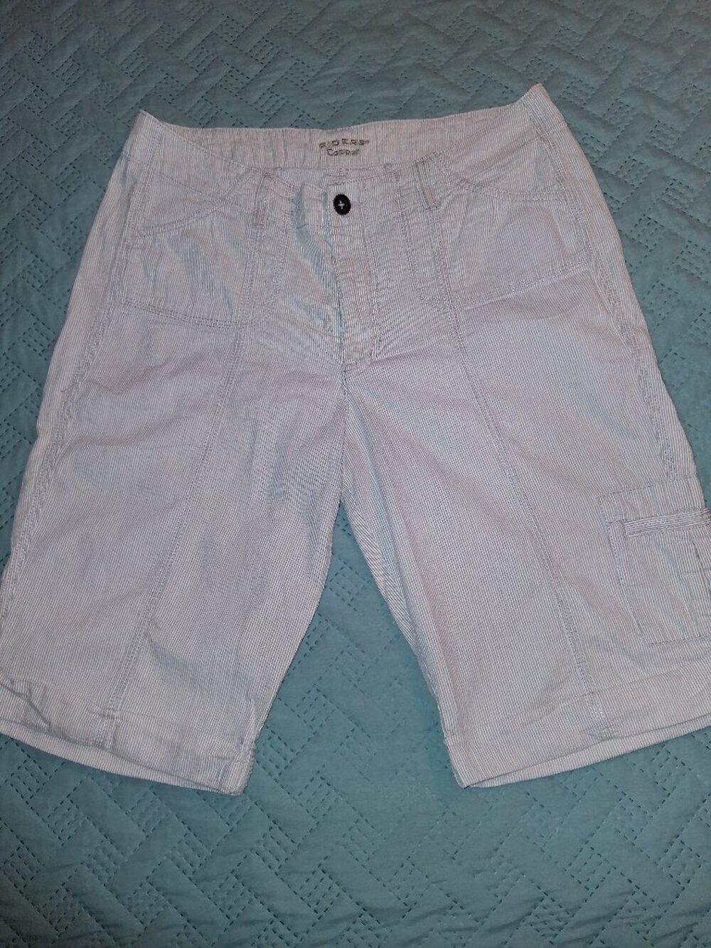 Riders Knee Length Shorts-size 13